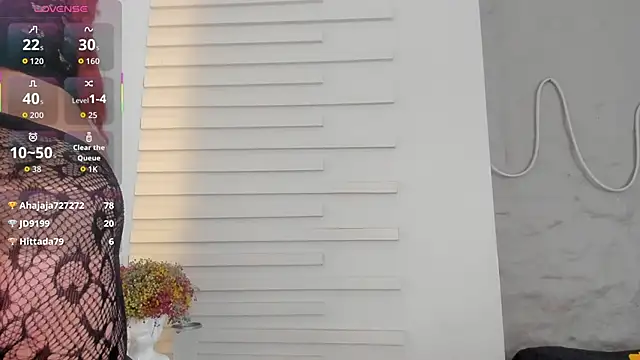 Chat XXX en directo de HannahToons