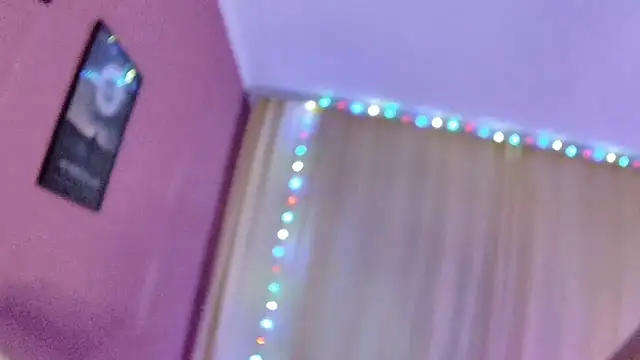 AsahyKourr 网络视讯表演