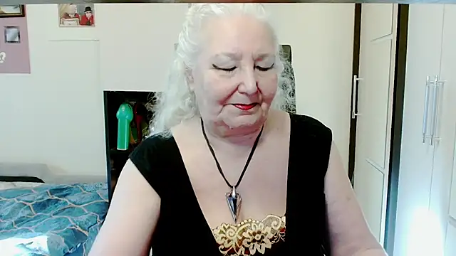 GrannyAlisa 웹캠 쇼