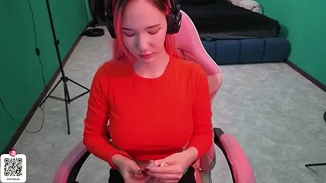 Chat XXX ao vivo de Maya_Viola