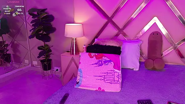 Chat XXX en directo de MalaikaBrown