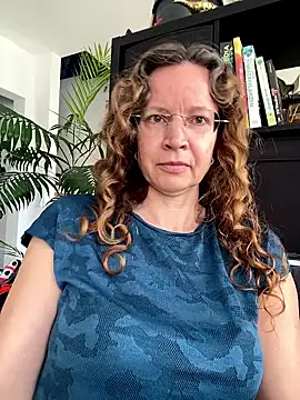 AnnikaRose: онлайн-секс-чат