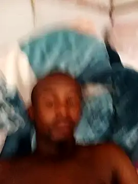 Chat XXX en directo de Maintee27