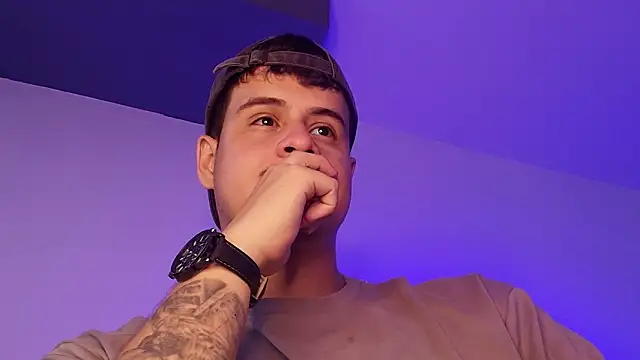 Chat XXX en directo de BjornSteel