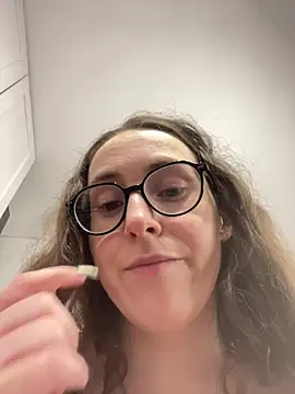 MartiniiSelenna Adlı Modelin Canlı XXX Sohbeti