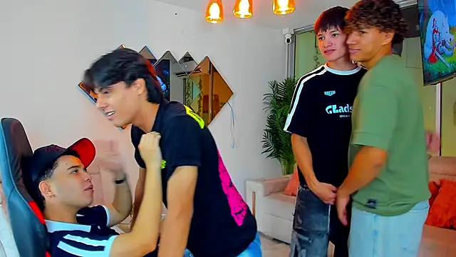 Houseofwarrios' Live XXX Chat