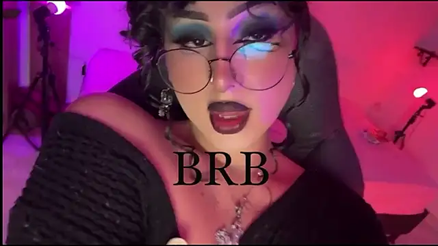 Chatroom XXX en direct de Heka_Prudence