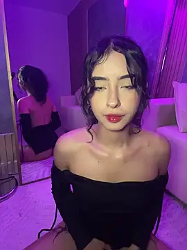 Chatroom XXX en direct de RosseMelody