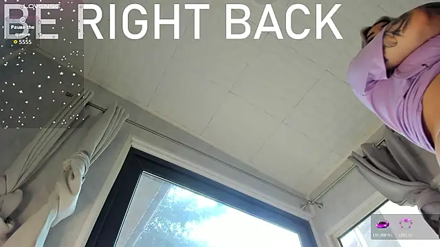 Ella_Vee's Live XXX Chat