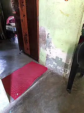 Tamilselviroja- লাইভ XXX চ্যাট