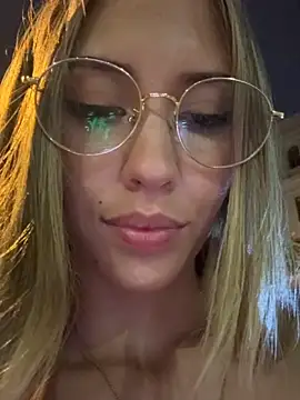 fanyabbey's Live XXX Chat