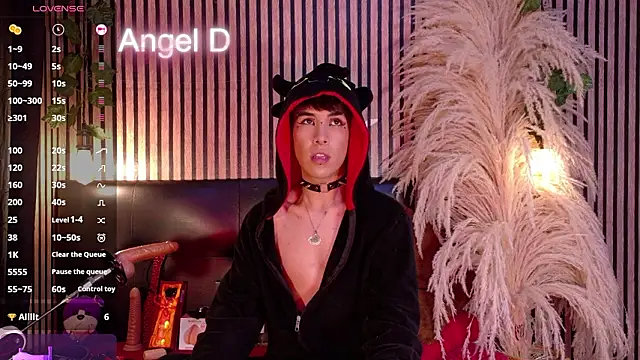 Angeldust19 – Naživo XXX chat