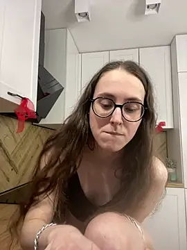 MartiniiSelenna – Naživo XXX chat