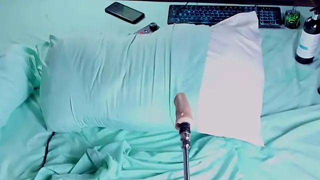 Andy__Nova Adlı Modelin Canlı XXX Sohbeti