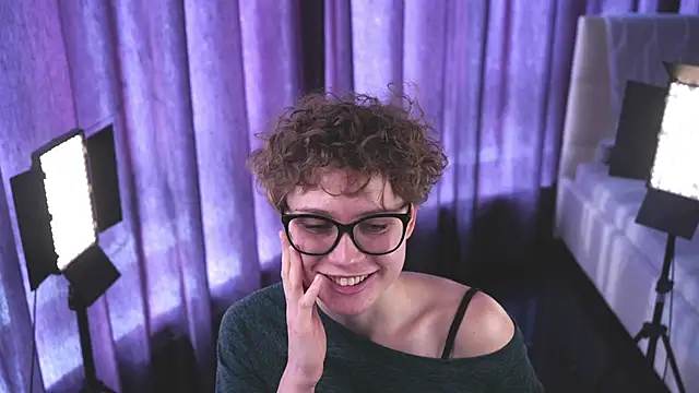 LibbyDuhl: онлайн-секс-чат