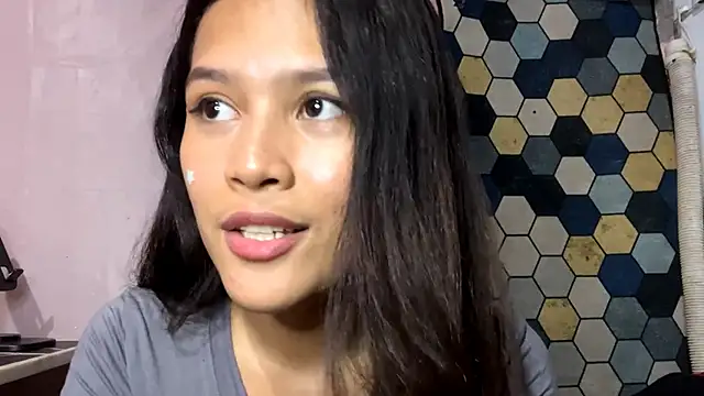 CharlaKitto Pertunjukan Webcam