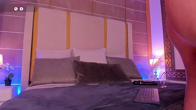 AbigailCarter: онлайн-секс-чат