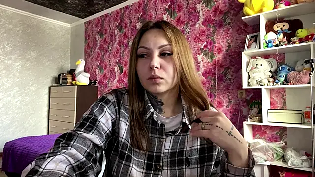 TraciBallena's Live XXX Chat