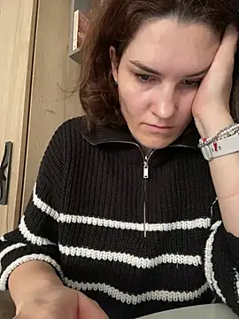 Ms-Lust1- élő XXX-chatje