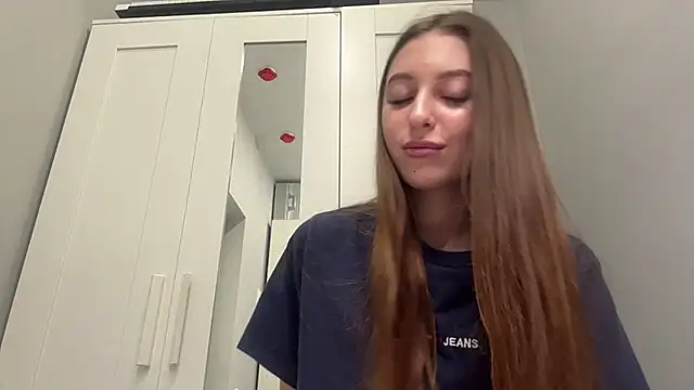 selena_favnのウェブカメラショー