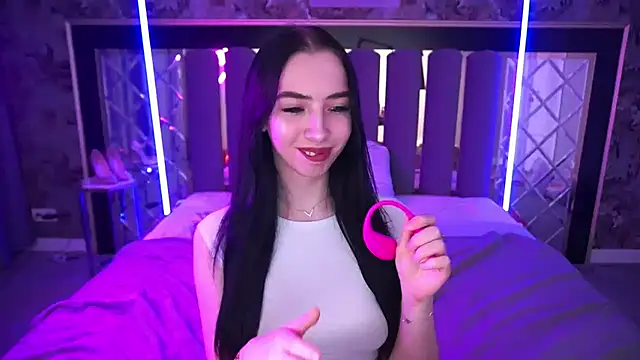 WildKittenX_: онлайн-секс-чат