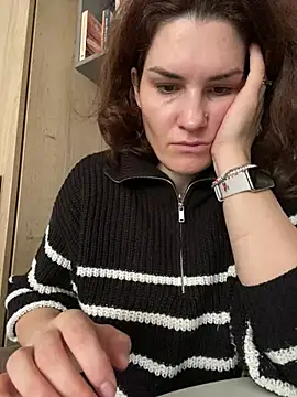 Ms-Lust1- Chat XXX live