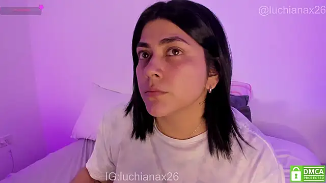 lucy26_ Chat XXX live