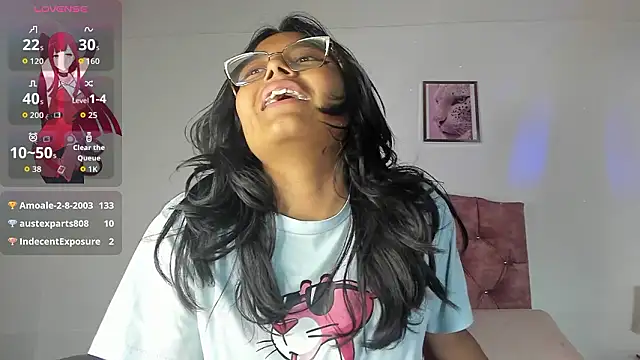 luna_velveth – Naživo XXX chat