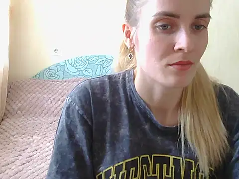 JayeTyler live XXX chat