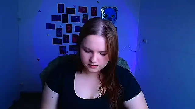 Kitty_Mia_Kitty: онлайн-секс-чат