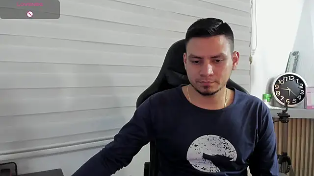 Rick_Adams' Live XXX Chat