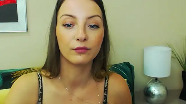 Chat +18 de NatalieSexy ao vivo