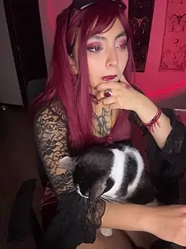 _g0thiccwitch_ Adlı Modelin Canlı XXX Sohbeti