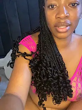 Chat +18 de Curvyslut92 ao vivo