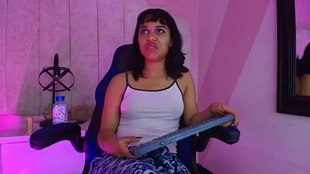 Dakashyten's Live XXX Chat