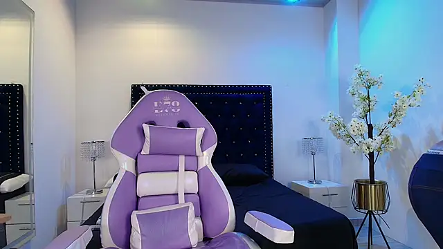 Amber__rouge's Live XXX Chat