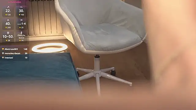 Chat +18 de FranciscaGaring ao vivo