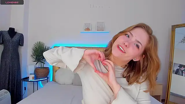 DellaRows Adlı Modelin Canlı XXX Sohbeti