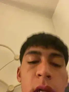 Онлайн чат XXX BadboyXXXMZ