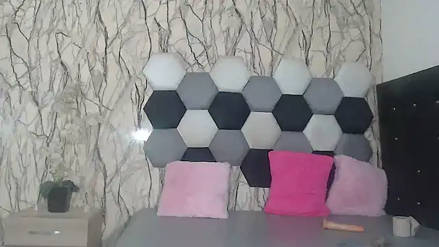 AntonellaBlanc élő XXX-chatje