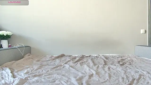 XXX chat uživo modela JuiliOnesunray