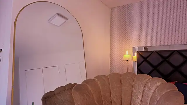 ryo_light Adlı Modelin Canlı XXX Sohbeti