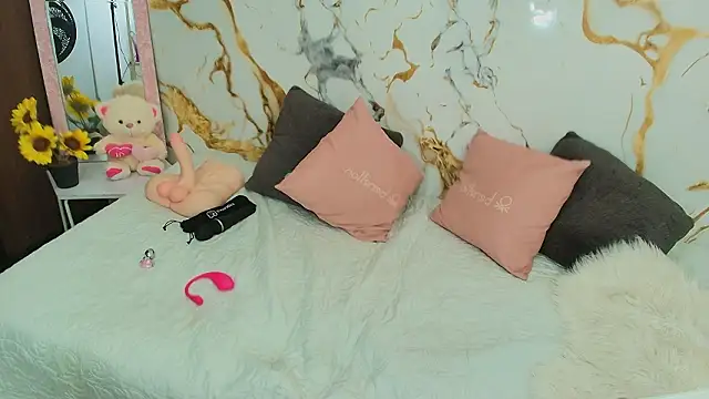 EmilyCoy_'s Live XXX Chat