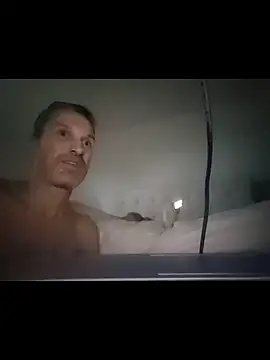 Mickredge Adlı Modelin Canlı XXX Sohbeti