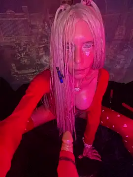 1NikiVegas Live XXX-Chat