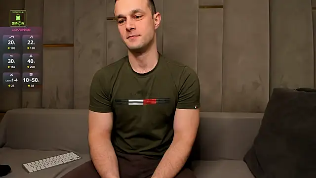 BrandonNorris Adlı Modelin Canlı XXX Sohbeti