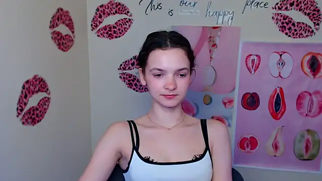 _SusieSu_ Live XXX-Chat