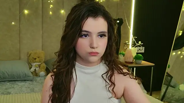 دردشة Pauline_Heaven الجنسية المباشرة