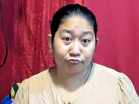 PINAYSUNSHINE38 Show in webcam