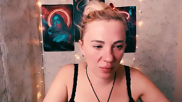 EmmaCat_ 라이브 XXX 채팅